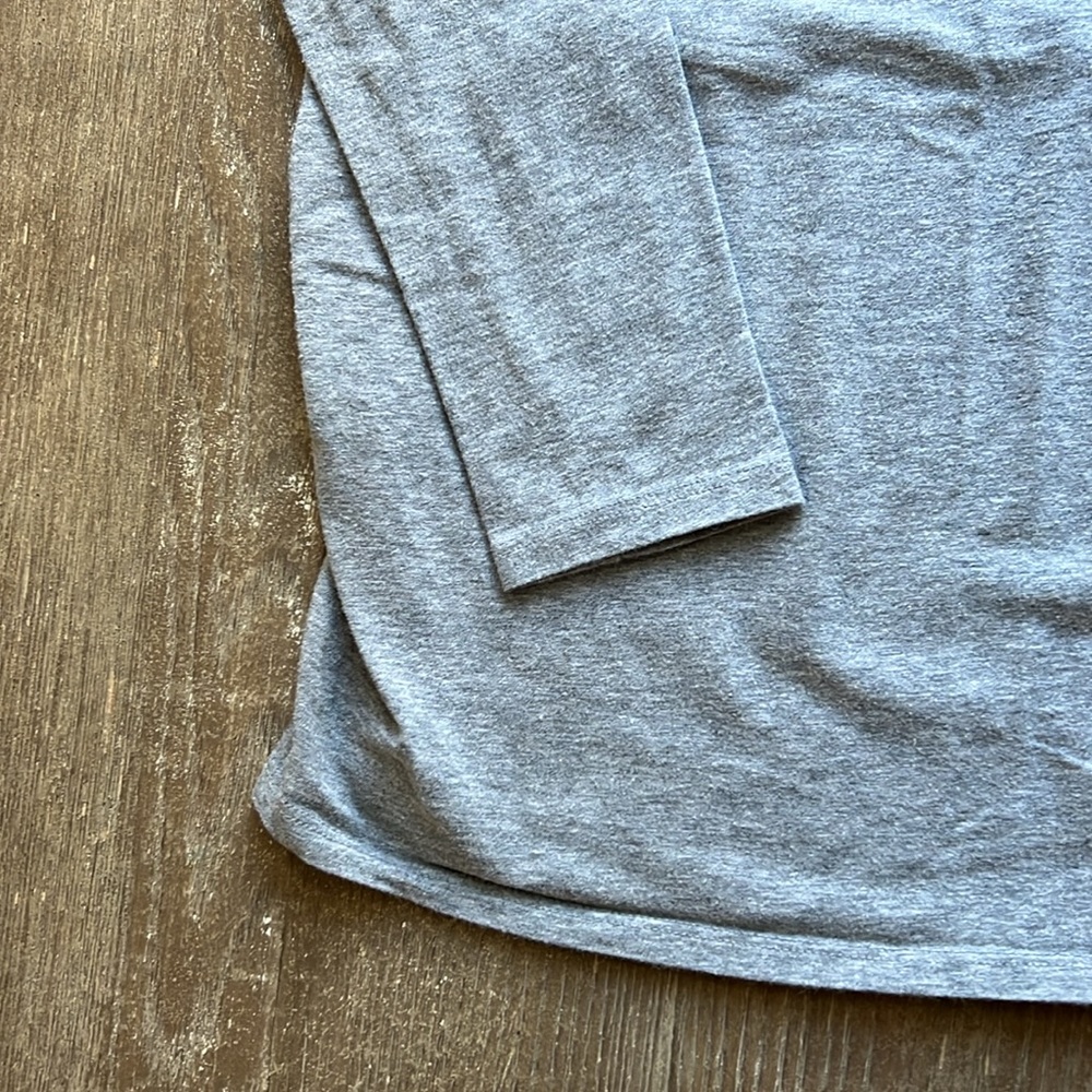 EUC BumpStart by Motherhood Long Sleeve Maternity Tshirt - Picture 6 of 7